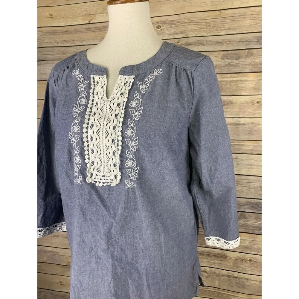 Croft Barrow Large Popover Blouse Lace Details - Picture 3 of 9